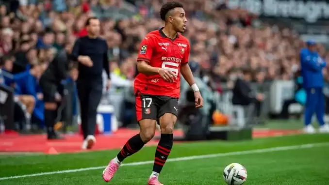 Guela Doue'ye sürpriz isimden referans!