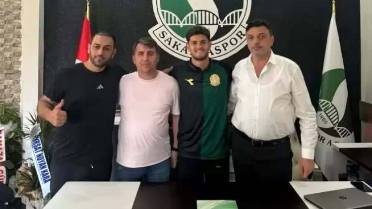 Sakaryaspor'a yeni sol bek!