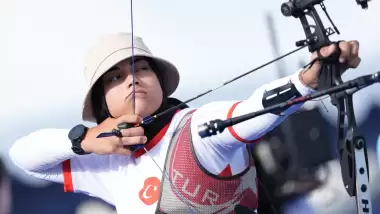 Elif Berra Gökkır'dan tarihi başlangıç!