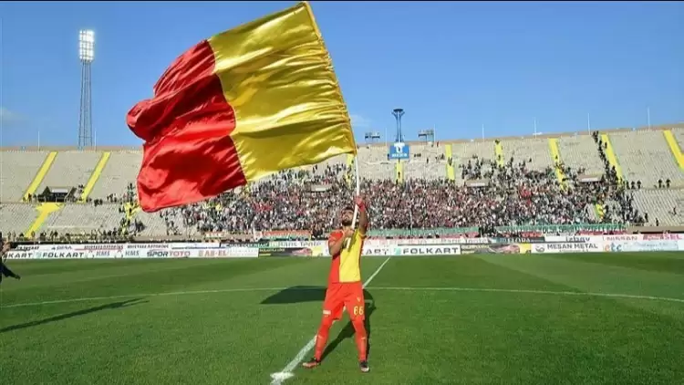 Karşıyaka, bir günlük transferle yollarını ayırdı! İşte sebebi