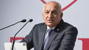 Hacıosmanoğlu'na kaybetmişti! Büyükekşi'ye Bakanlıkta yeni görev...