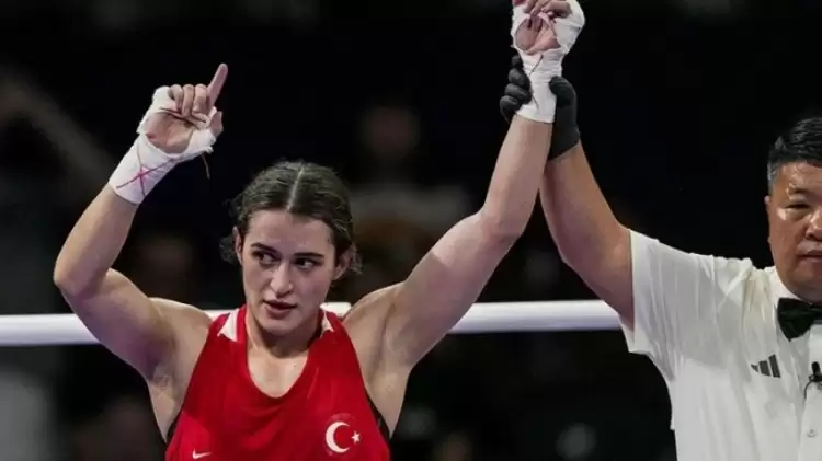 Milli boksör Esra Yıldız Kahraman, son 16'da