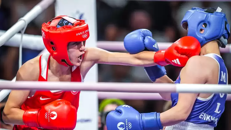 Milli boksör Hatice Akbaş, Paris Olimpiyatları'nda yarı finalde