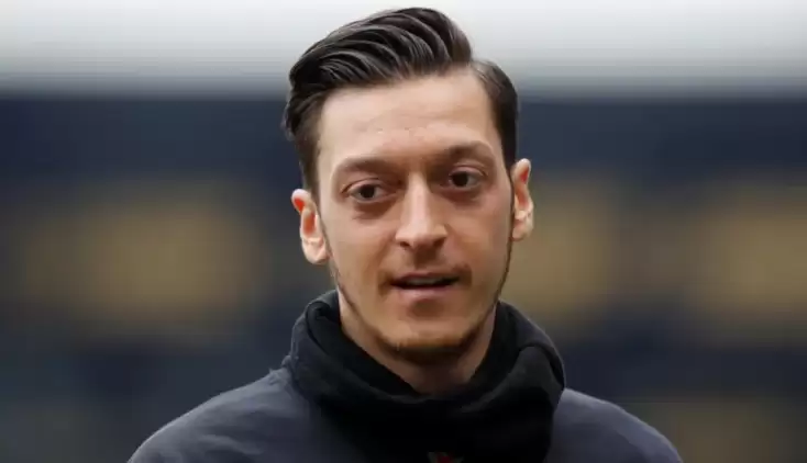 Mesut Özil’e paylaşım linci: "Devlet nişanı geri alınsın"