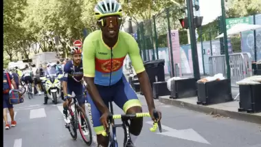 Paris Olimpiyatları'nda bisiklet yarışı, Filistin'e desteğe sahne oldu