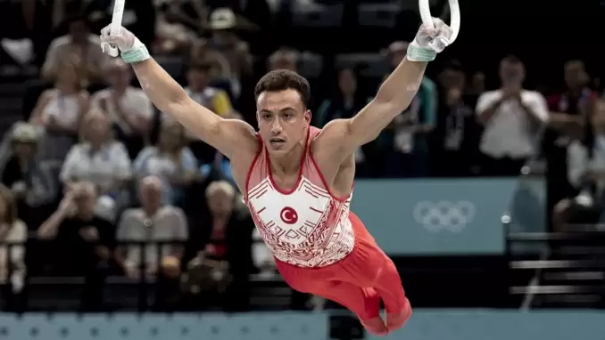 Adem Asil halka aleti finalinde 5'inci oldu