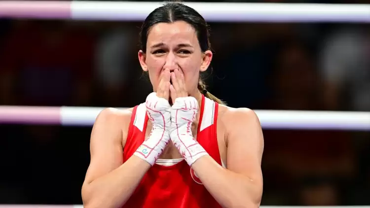 Milli boksör Hatice Akbaş, Paris 2024'te finalde!