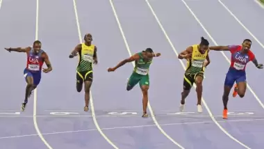 Atletizmde erkekler 100 metrenin galibi Noah Lyles