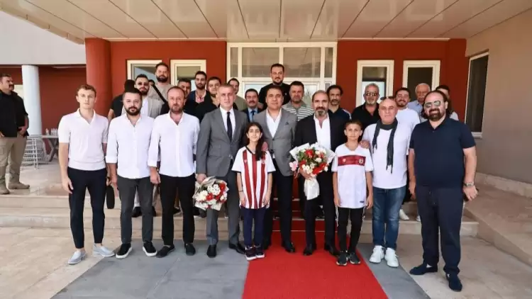 TFF Başkanı İbrahim Hacıosmanoğlu’ndan Sivasspor’a ziyaret