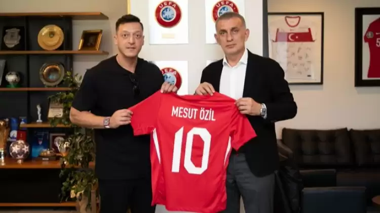 Mesut Özil, TFF'yi ziyaret etti!