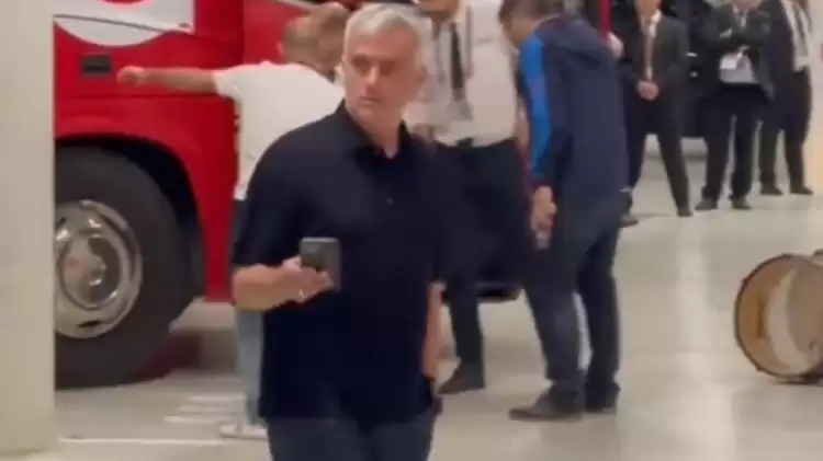 Jose Mourinho maç sonu 2022-23 sezonundaki maçı işaret etmişti! Nedeni belli oldu... 