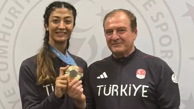 Şahin: "Olimpiyatlardan madalya ile dönme geleneğimizi sürdürdük"