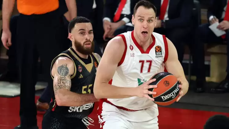 EuroLeague'de pivot havuzu daralıyor! Bir isim daha imzayı attı...