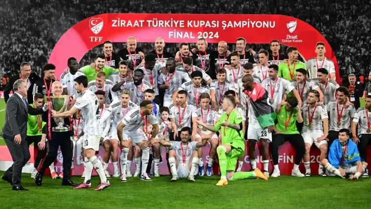 Beşiktaş'ta sürpriz ayrılık! Transfer görüşmelerine başladı...