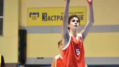 Ömer Kutluay forma giyemedi, milliler şampiyonaya veda etti