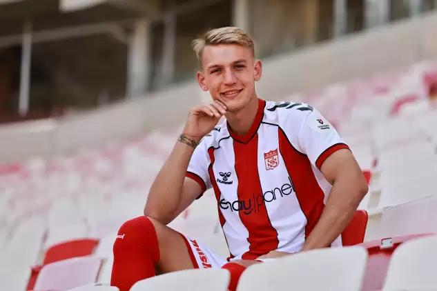 Sivasspor, Jan Bieganski’yi transfer etti