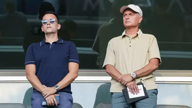 Jose Mourinho ve Mario Branco tribüne çıktı!