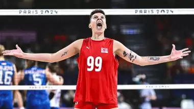 Ebrar Karakurt'tan olay paylaşım! Maç devam ederken dayanamadı...