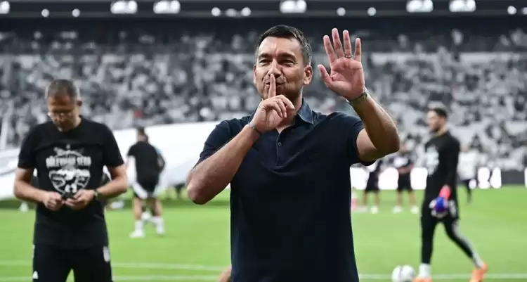 Beşiktaş'ta Giovanni van Bronckhorst'tan 6 yıl sonra bir ilk