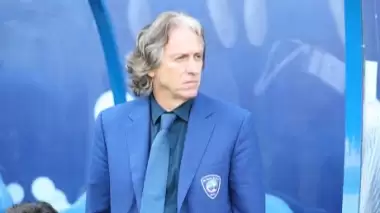 Jorge Jesus, Manchester City'nin yıldızlarını istiyor!