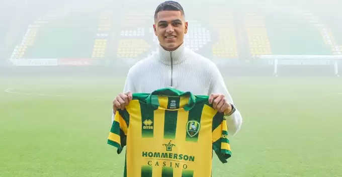 Gurbetçi futbolcu Sinan Özen'in rotası Türkiye!