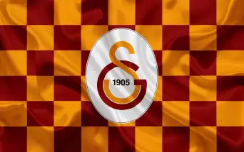 Galatasaray Çekyalı golcüye imza attırdı!