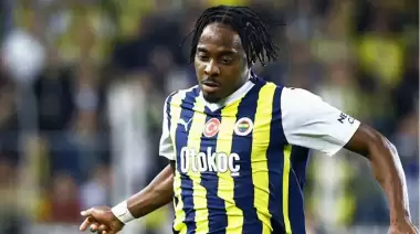 Fenerbahçe'den Bright Osayi-Samuel için transfer kararı!