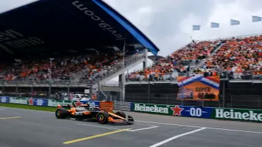 Verstappen'e evinde şok! Norris pole'de