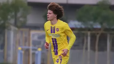 Erencan Yardımcı resmen Budesliga'da! Resmi sözleşme imzalandı...