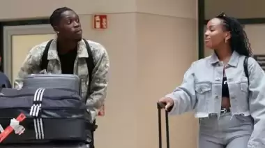 Derrick Köhn, imzaya gitti!