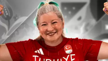 Aysel Özgan, Paralimpik ikincisi!