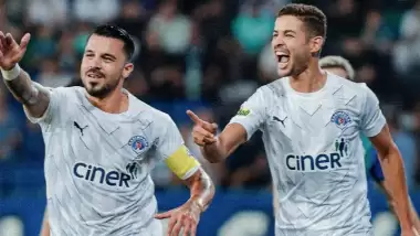 Paşa, şeytanın bacağını Rize'de kırdı!