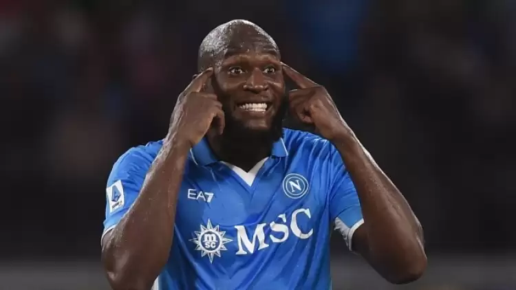 Parma kalecisi kızardı, savunmacı kaleye geçti! Lukaku'nun siftahında Napoli kazandı