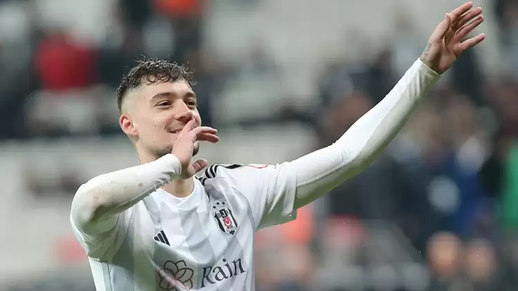 Beşiktaş'ta Ernest Muçi'den ilk!