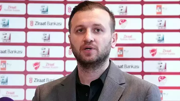 Eyüpspor Asbaşkanı Fatih Kulaksız yeni transferi duyurdu!