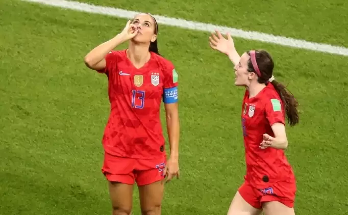 Alex Morgan, futbolu bıraktığını açıkladı!