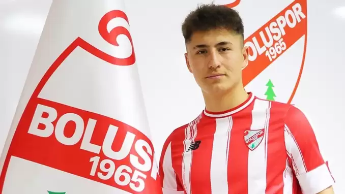 Boluspor'da ayrılık! Tolunay Artuç kiralık gitti