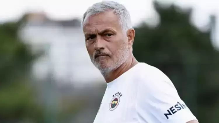 Jose Mourinho'dan Osimhen ve Galatasaray'a gönderme! Onlar...