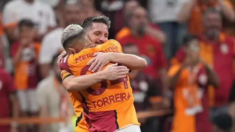 Dries Mertens, Lucas Torreira'nın sevgilisini uyardı!