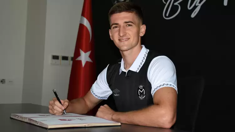 Manisa FK, Armin Hodzic için imza töreni düzenledi