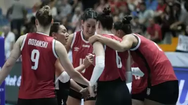 Beşiktaş Kadın Voleybol Takımı, Aras Kargo'yu yendi