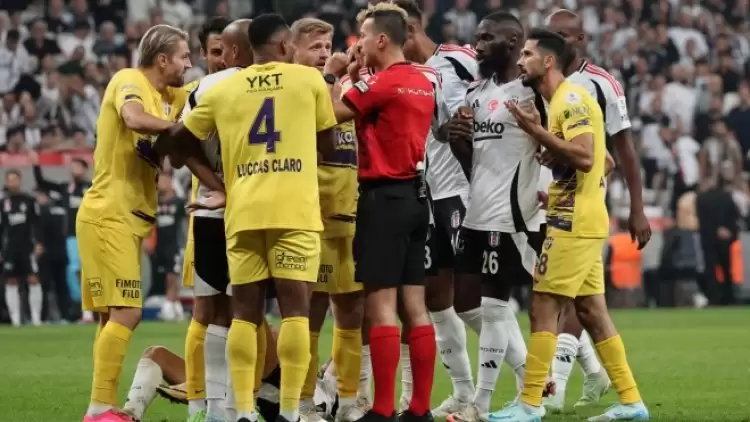 Beşiktaş'tan flaş paylaşım: "Penaltı nedir? Ne zaman verilir?"