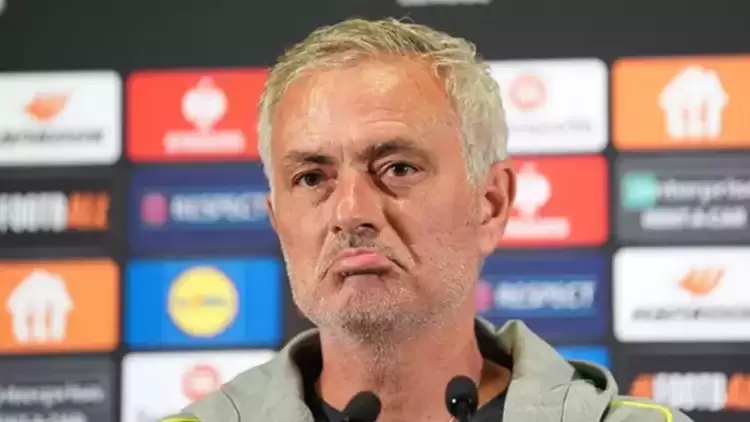 Mourinho'nun sistem ısrarı! Toplantı yapacak