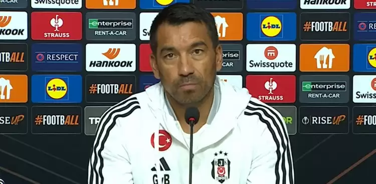 Beşiktaş'ta Giovanni van Bronckhorst E. Frankfurt maçı öncesi konuşuyor