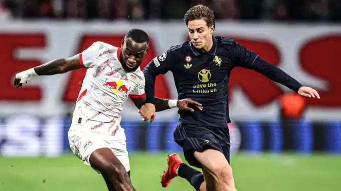 Kenan'lı Juventus gollü maçta kazandı!