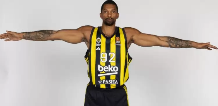 Fenerbahçe'nin yeni transferi Khem Birch'ten Türkiye itirafı: "İlk duyduğumda çok korkmuştum"