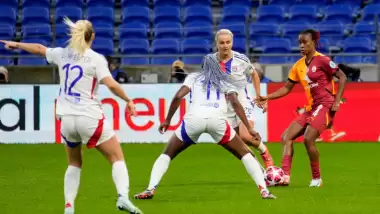 Galatasaray, Şampiyonlar Ligi'ne mağlubiyetle başladı! Lyon...