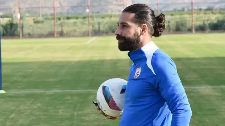 Olcay Şahan'dan Sosa'ya: "Benim yardımcılığımı yaparsın"