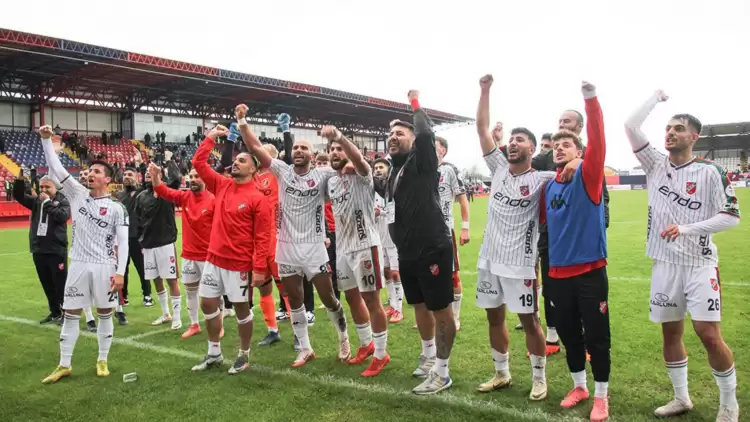 3.Lig 1.Grup'ta zirve el değiştirdi! Bursaspor ve Karşıyaka...