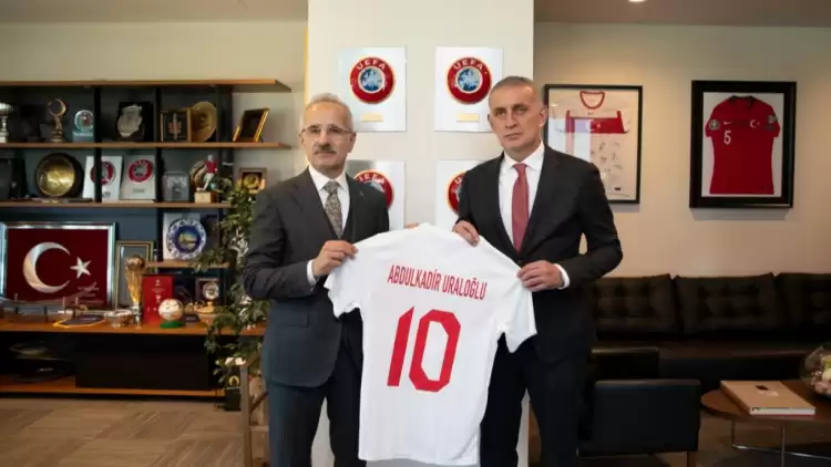 Ulaştırma ve Altyapı Bakanı Uraloğlu'ndan, TFF Başkanı Hacıosmanoğlu'na ziyaret